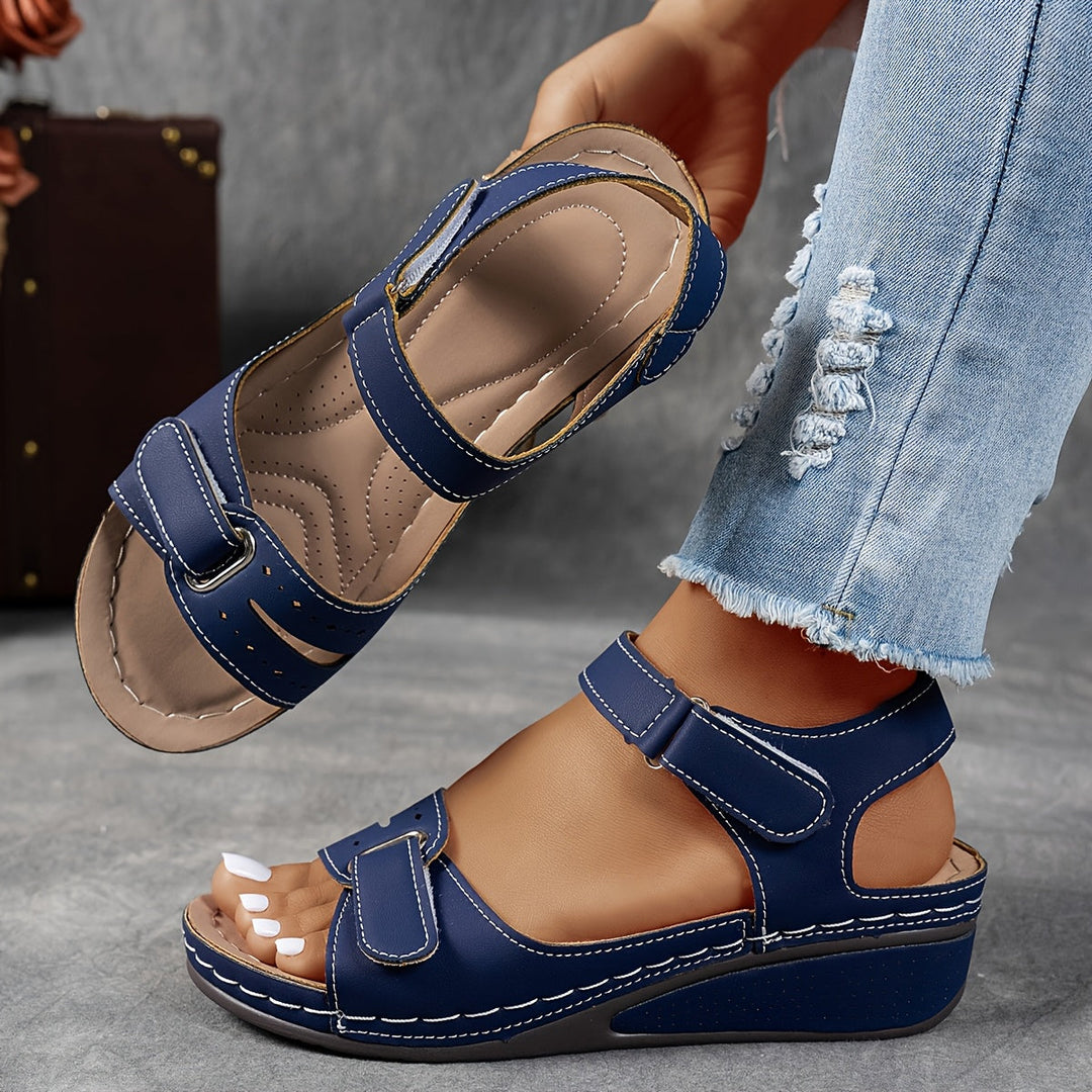 Célima™ | Fashionable orthopedic sandals