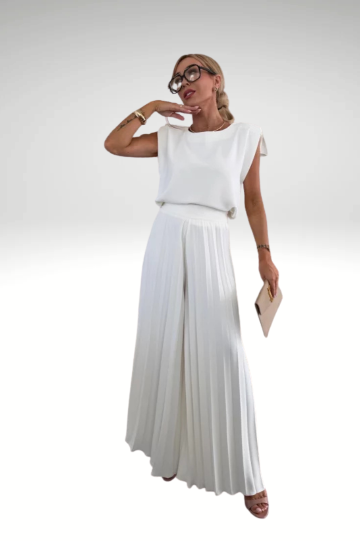 Vera™ | Elegant Set